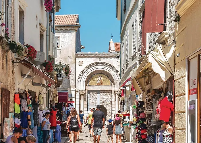 Lovely In With Wifi Daire Poreč